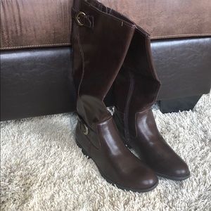 New cute brown fall boots